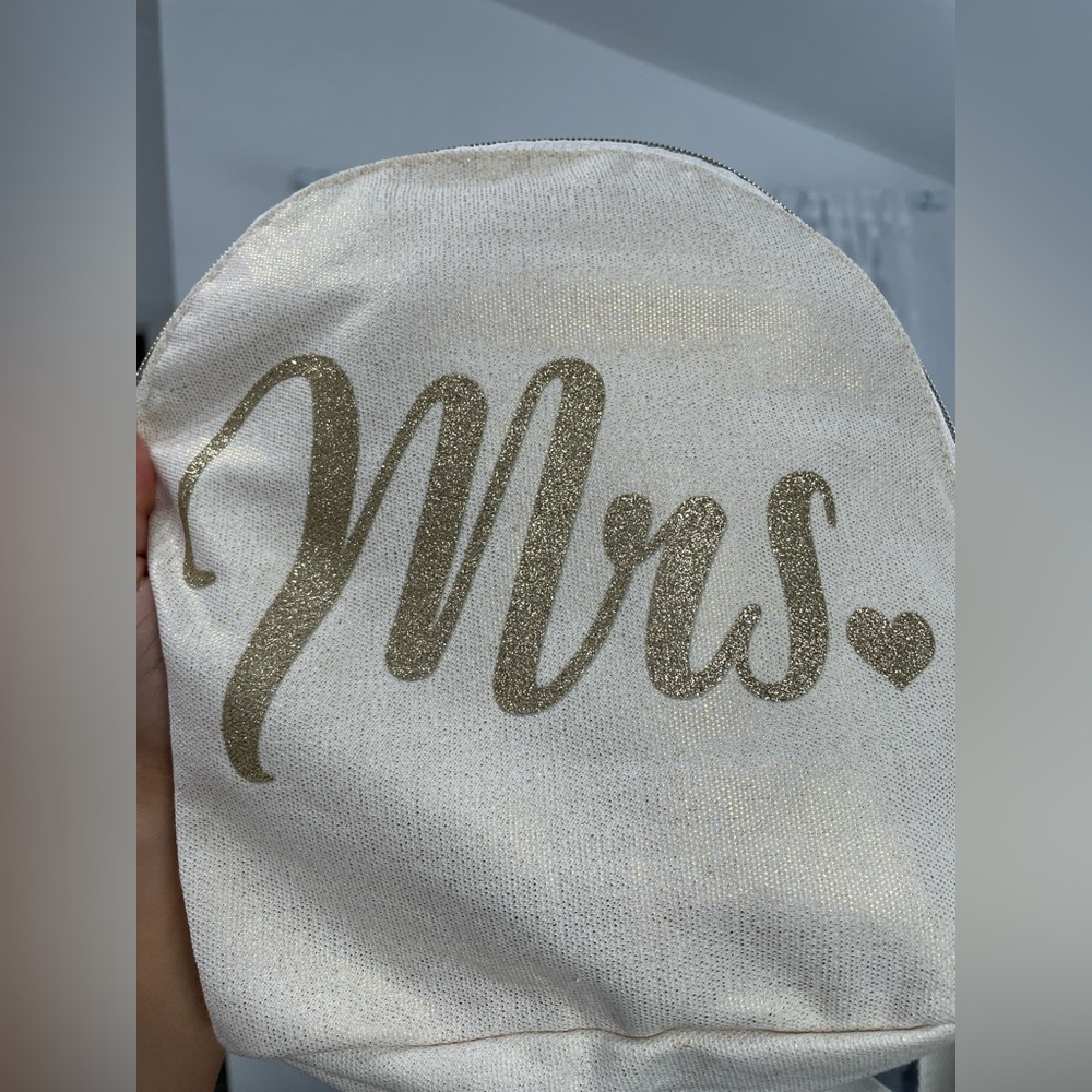 Mrs mini backpack NWOT - Picture 7 of 12